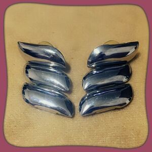 Silver Dangling Earrings